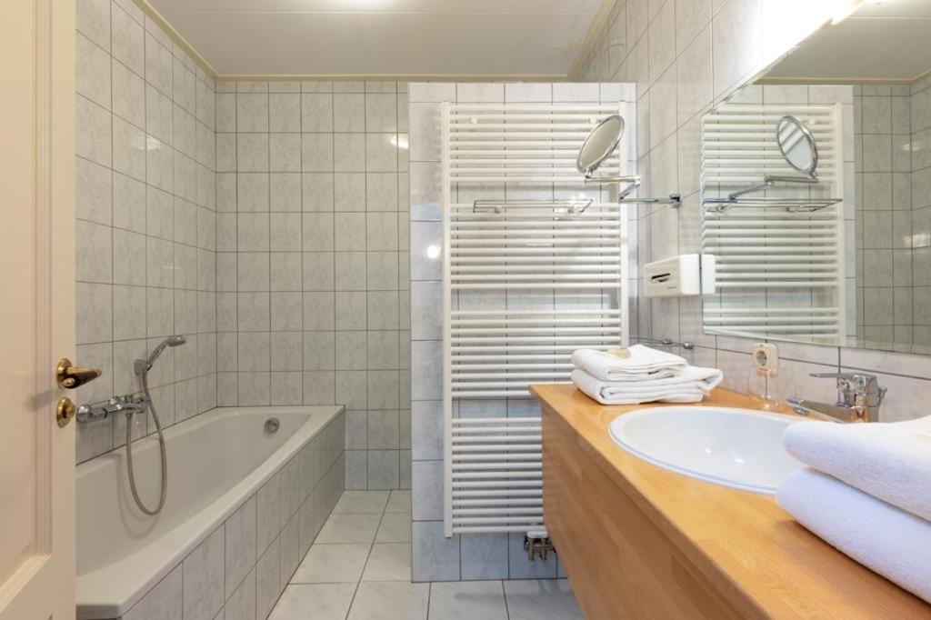 Hotel De Watermoelle Haaksbergen Ngoại thất bức ảnh